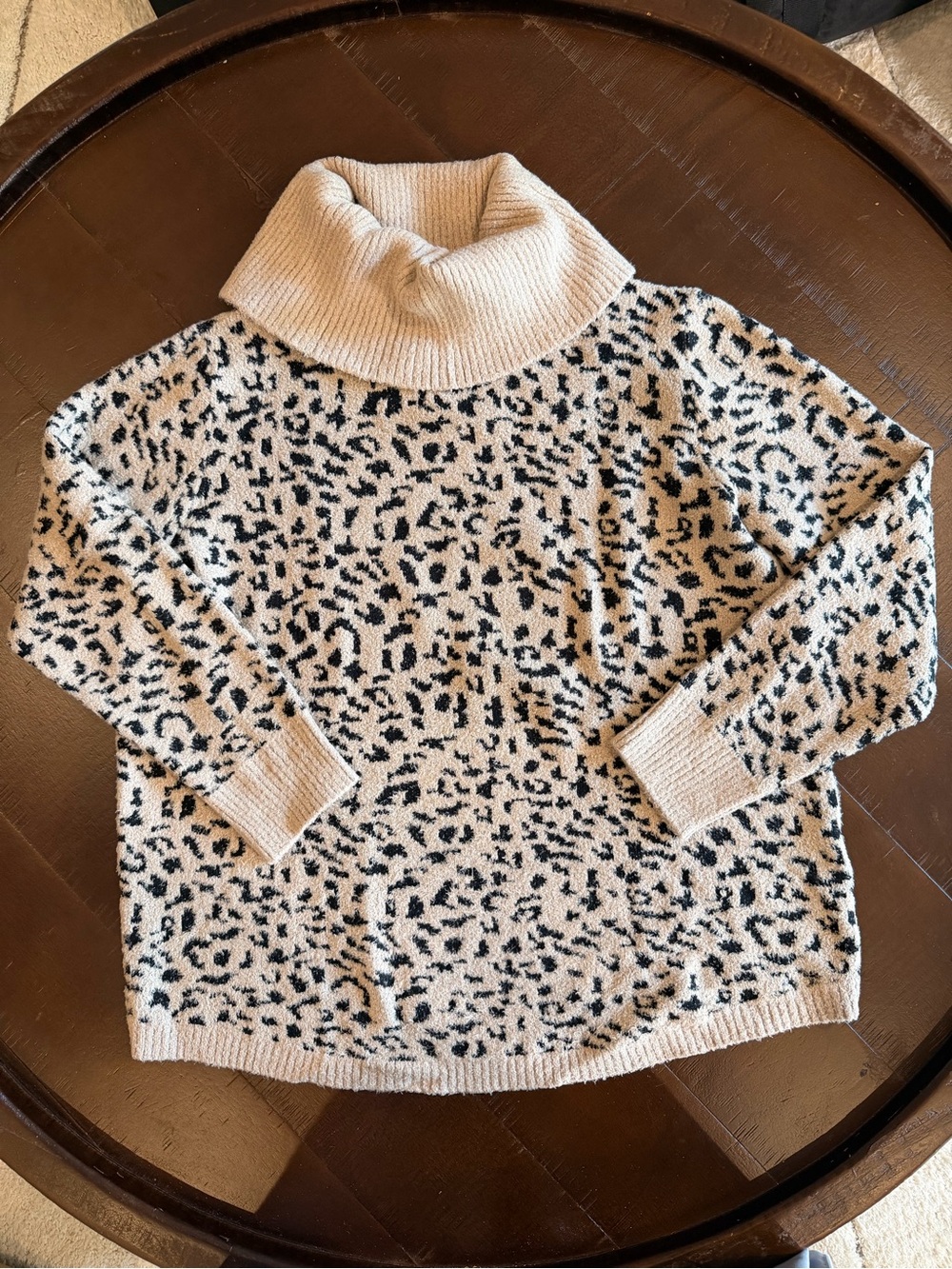 Rachel Zoe Cream and Black Leopard Print Turtleneck Sweater Size L